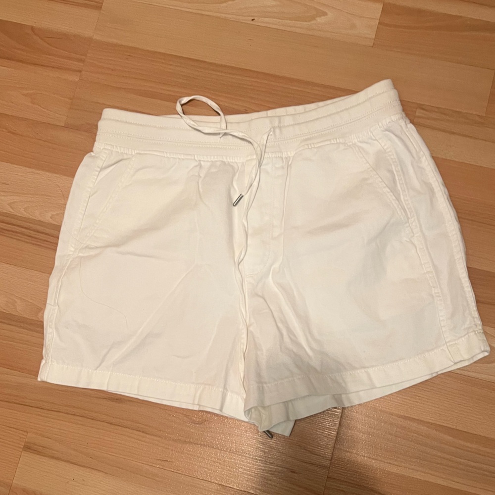 GAP Women's White Athletic Shorts